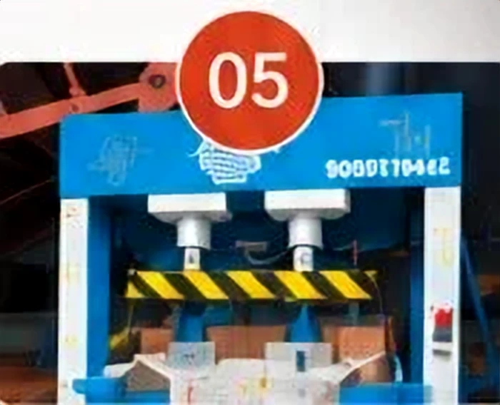 High pressure hydraulic press